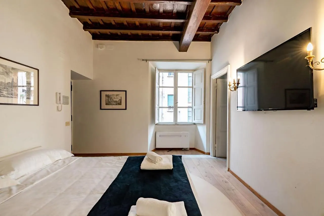 Apartment Plaza Suite Collection Rome Italy
