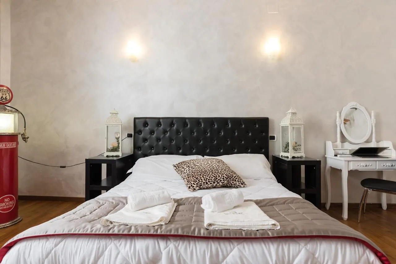 Plaza Suite Collection Rome Apartment