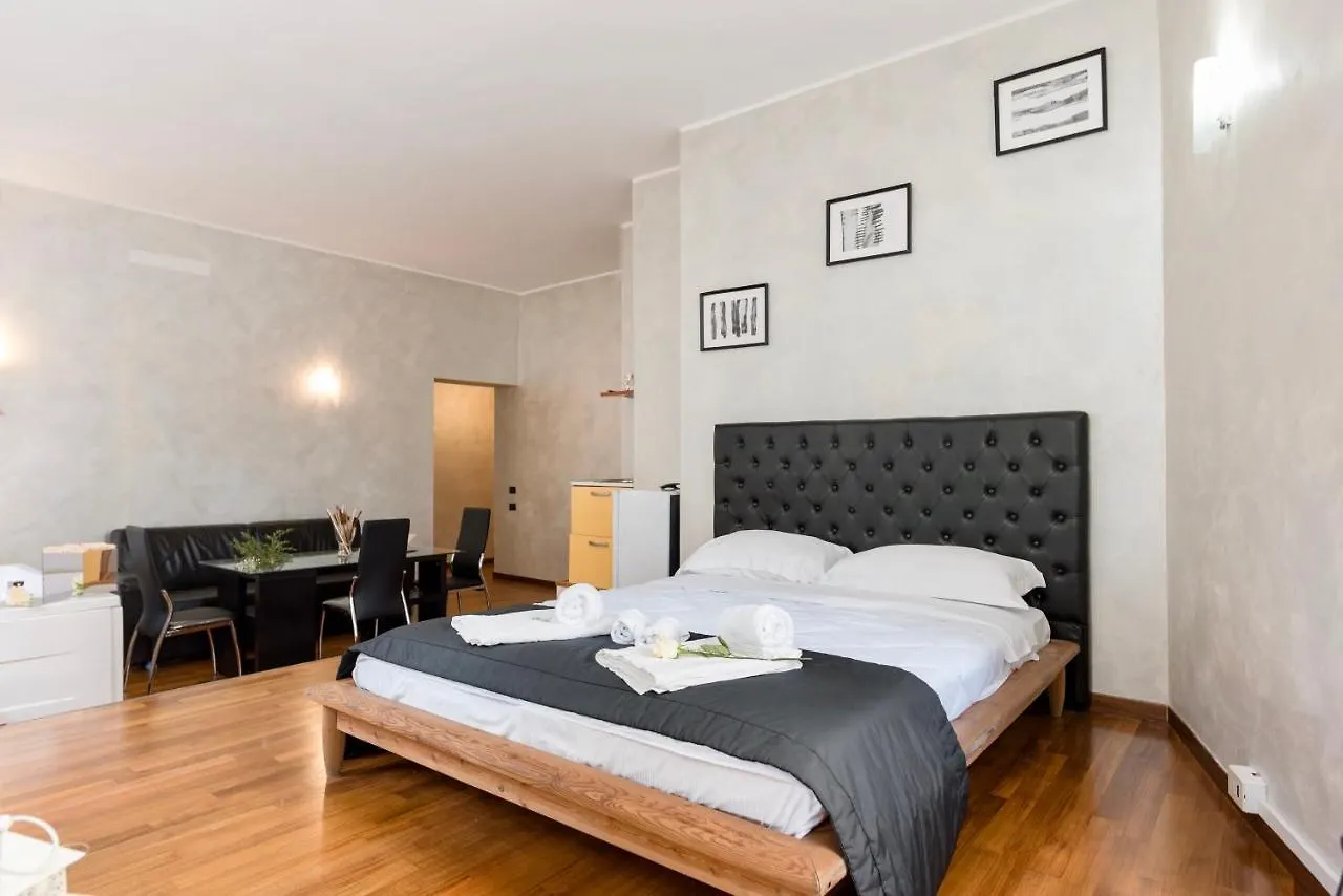 Plaza Suite Collection Rome Apartment