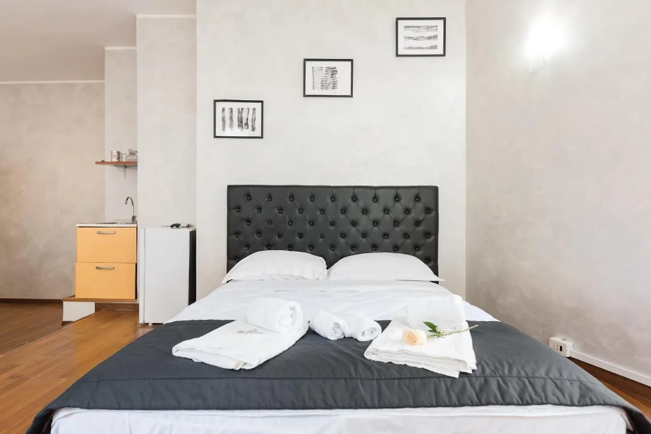 Plaza Suite Collection Rome Apartment